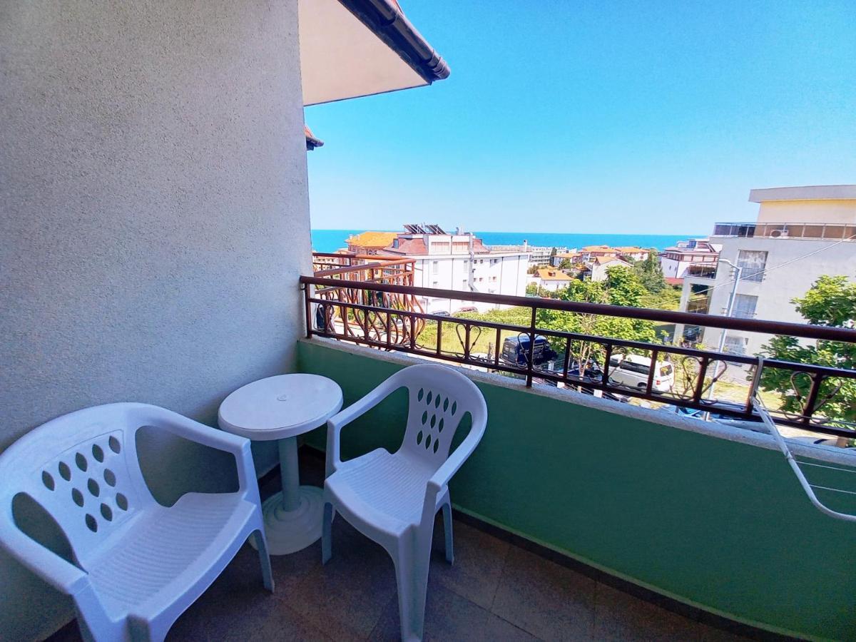Family Hotel Amore Byala  Exterior photo