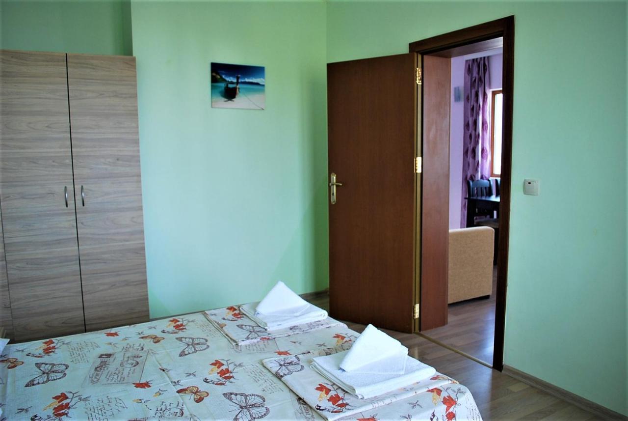 Family Hotel Amore Byala  Exterior photo